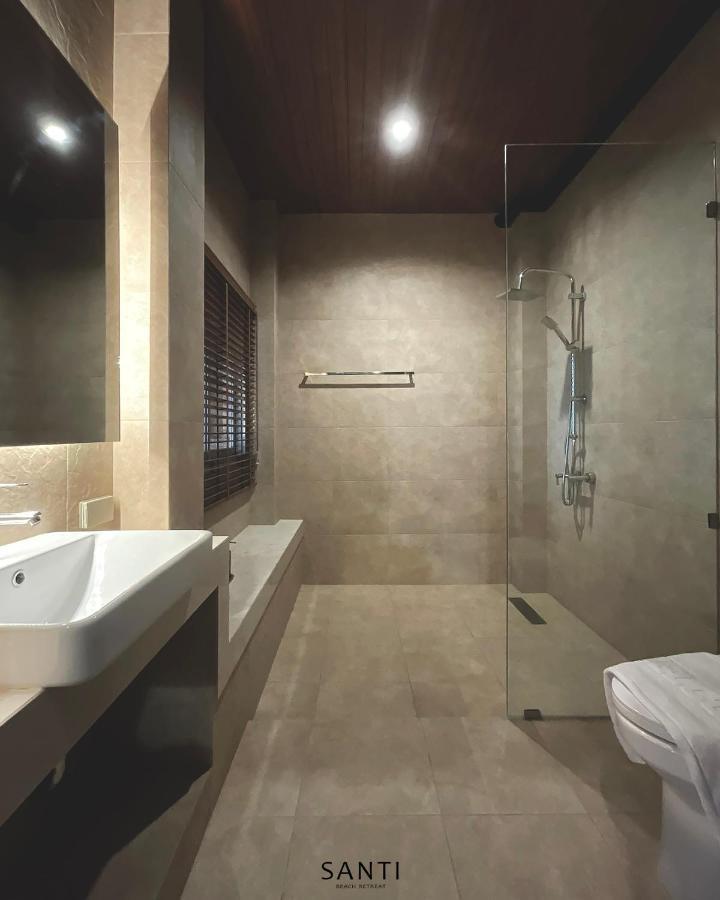 Santi Beach Retreat Chumphon Buitenkant foto