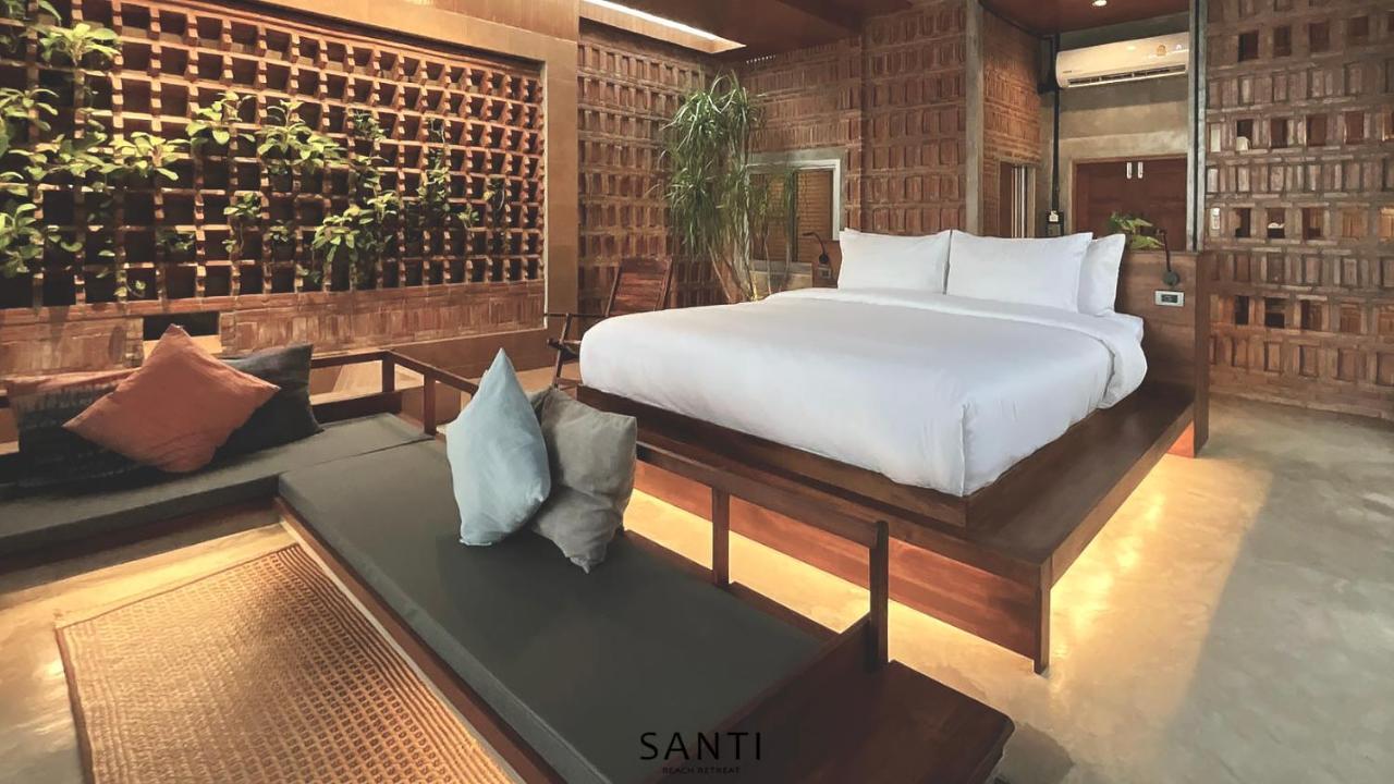 Santi Beach Retreat Chumphon Buitenkant foto