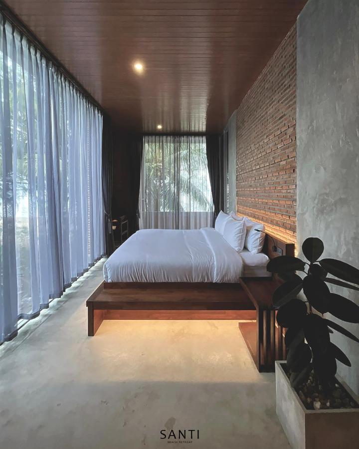 Santi Beach Retreat Chumphon Buitenkant foto