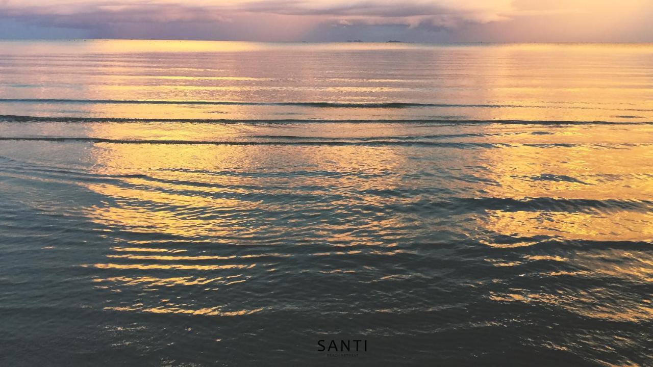 Santi Beach Retreat Chumphon Buitenkant foto